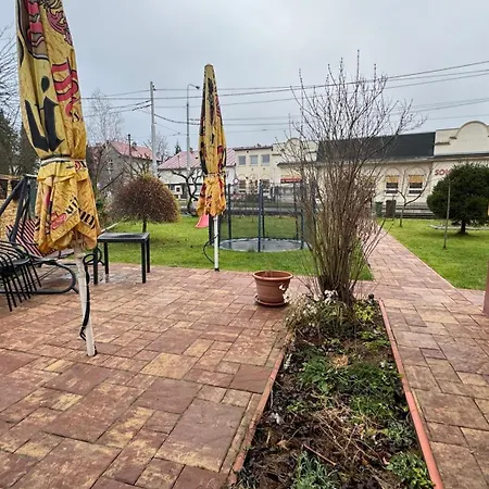 3 Bedroom Apartment, Playground, Bounce Mat Jump Ring Ostrava