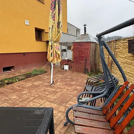 Apartment 3 Bedroom Apartment, Playground, Bounce Mat Jump Ring Ostrava