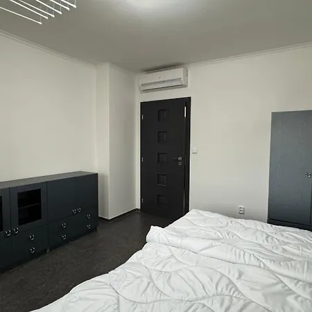 3 Bedroom Apartment, Playground, Bounce Mat Jump Ring Ostrava