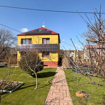 3 Bedroom Apartment, Playground, Bounce Mat Jump Ring Апартаменты