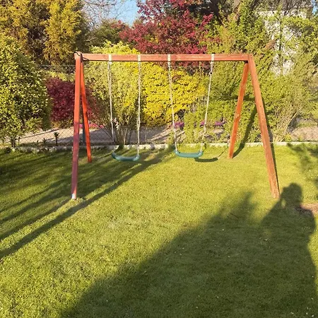 3 Bedroom Apartment, Playground, Bounce Mat Jump Ring Острава